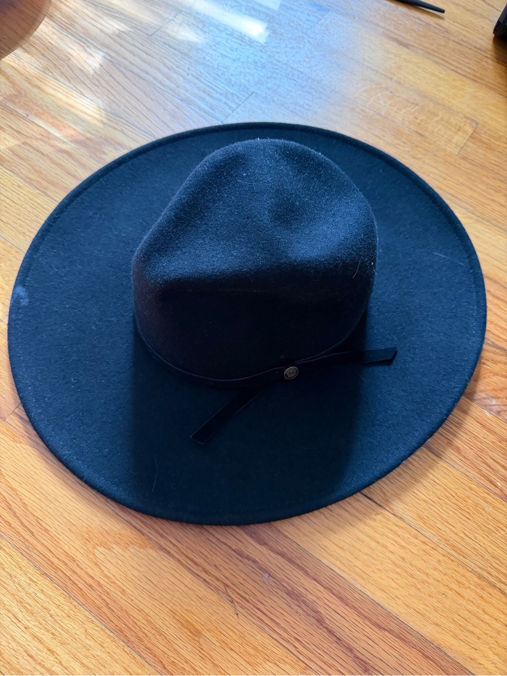 Goorin Bros Black Wide-Brim Wool Fedora with Ribbon Detail